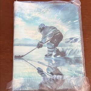 Hockey Card Binder. 9.5 in x 7 in. Brand New.